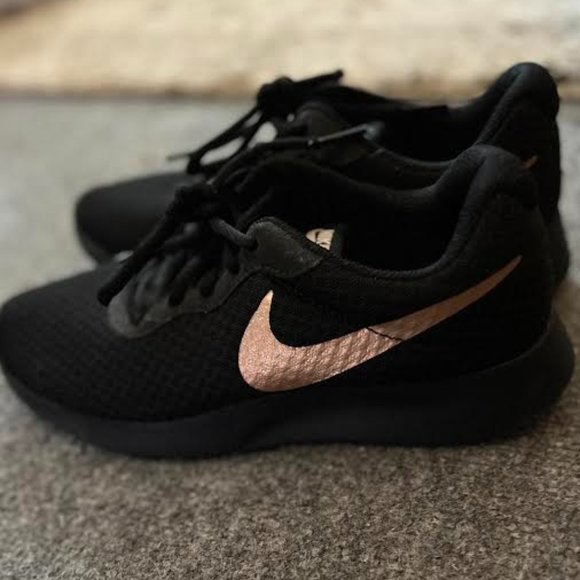 Nike Shoes Nike Shoes Size 7 Poshmark
